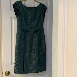 Pretty Nanette Laporte sea green dress 6 w/ two slits in front, low back & bows